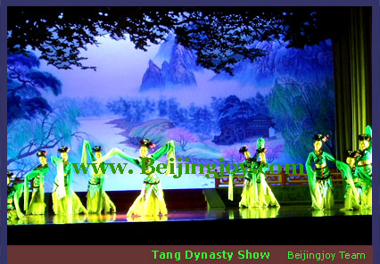 Tang Dynasty Dinner and Show